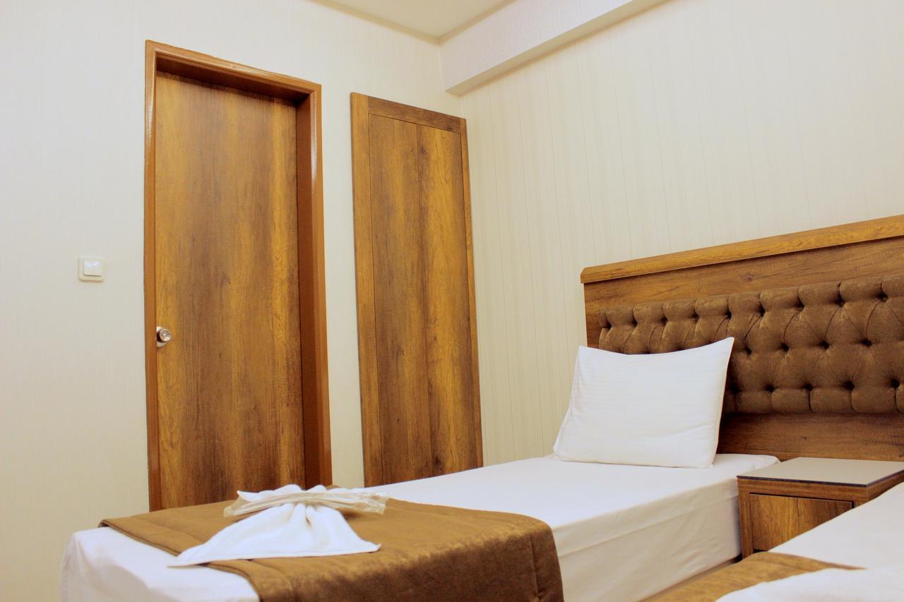 Hotel Buyuk Paris イスタンブール エクステリア 写真